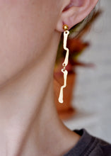 Load image into Gallery viewer, river earrings
